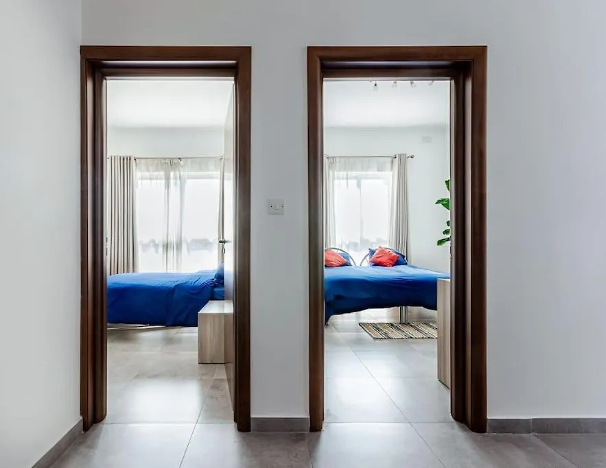 Bright Apartment Minutes From The Sea Gzira